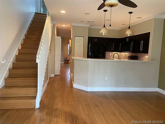 4th image of 2525 SW 83rd Ter #107