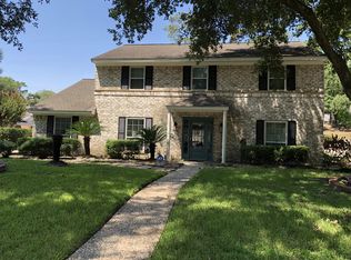 5903 Foresthaven Dr, Houston, TX 77066