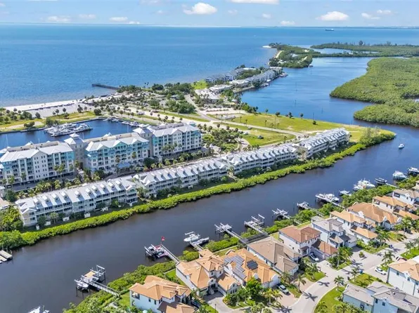 549 Bahia Beach Blvd, Ruskin, FL 33570