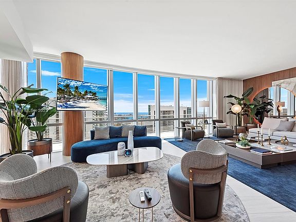 4th image of 851 NE 1st Ave #5201