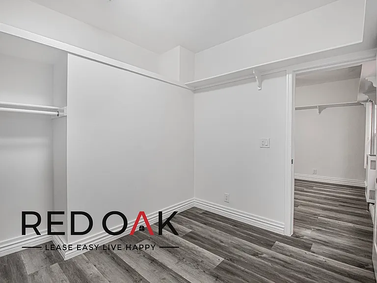 5233 Monte Vista St #306 — Photo 8