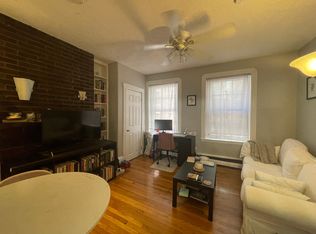 411 Anderson St #1, Boston, MA 02114