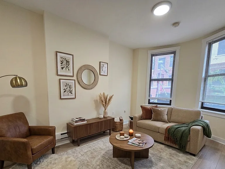81 Tyler St #2 — Photo 1