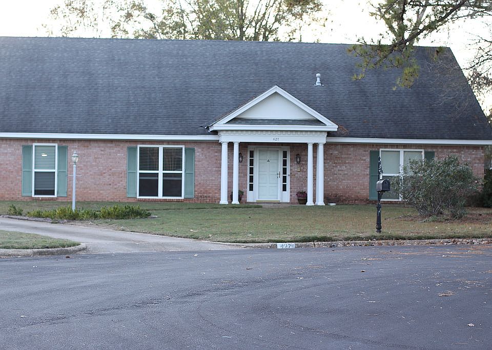 1st image of 427 Eufaula Ct