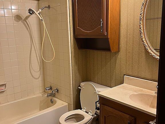 5th image of 11711 Kilkirk Ln