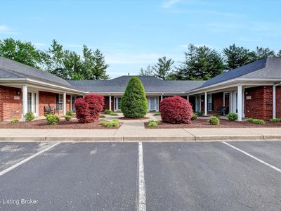 8515 Aspen Glen Way, Louisville, KY, 40228