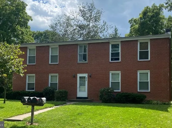 211 Spring St, State College, PA 16801