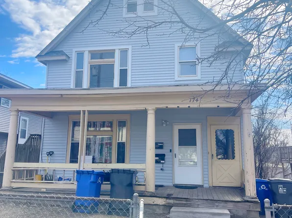 174 Acker St E Unit 2, Saint Paul, MN 55117