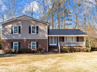 2110 Emerson Rd, Kinston, NC 28504
