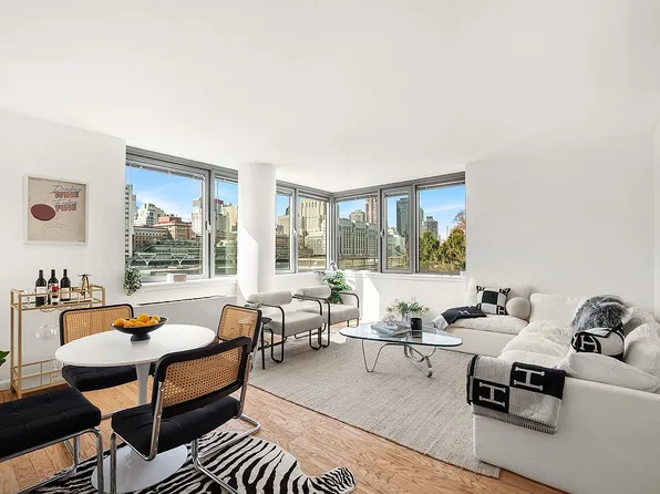 425 Main St APT 4E, New York, NY 10044