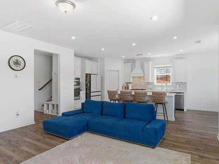 1306 Harmony Hill Ln — Photo 13
