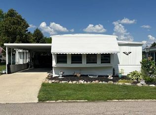 168 Flicker St, Rochester, MI 48309