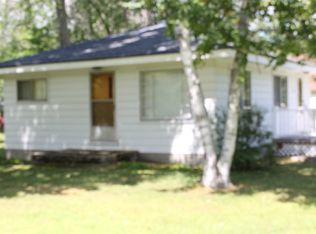 508 Shoreview Dr, Houghton Lake, MI 48629