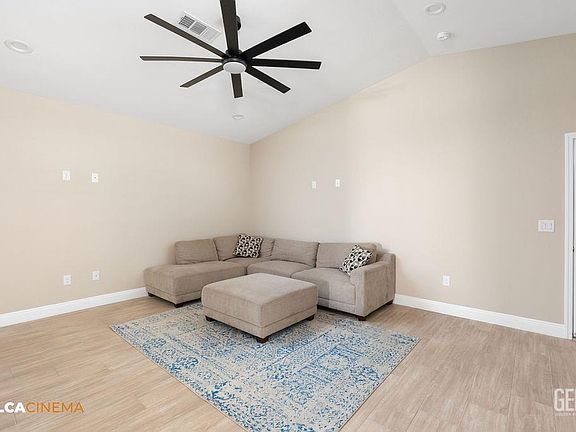 5th image of 187 E Orange Ave