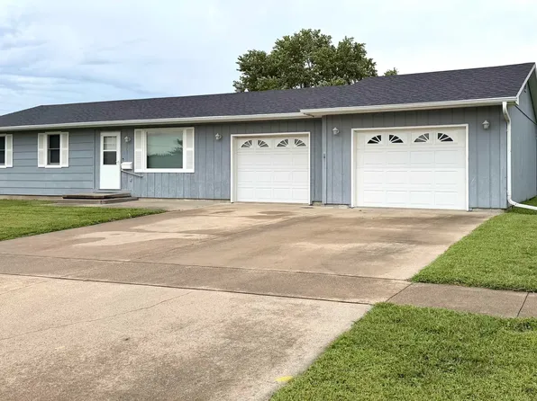1223 Roland Ave, Chariton, IA 50049