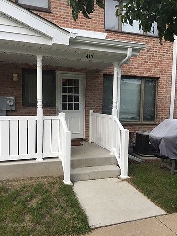 1st image of 417 Dogwood St #417