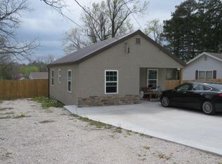 205 W Pennsylvania St, Mansfield, MO 65704