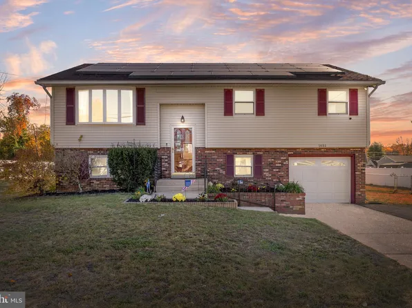 1031 Byrd Dr, Deptford, NJ 08096