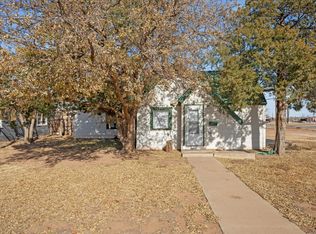 301 Austin St, Levelland, TX 79336