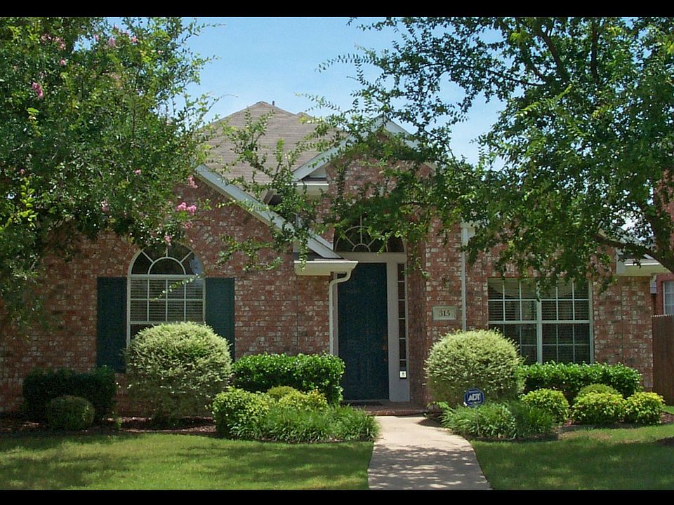 GENTLY LIVED IN AND WELL CARED FOR COLLIN COUNTY HOME