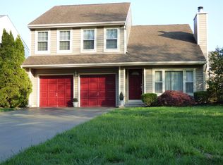 159 Malibu Dr, Eatontown, NJ 07724