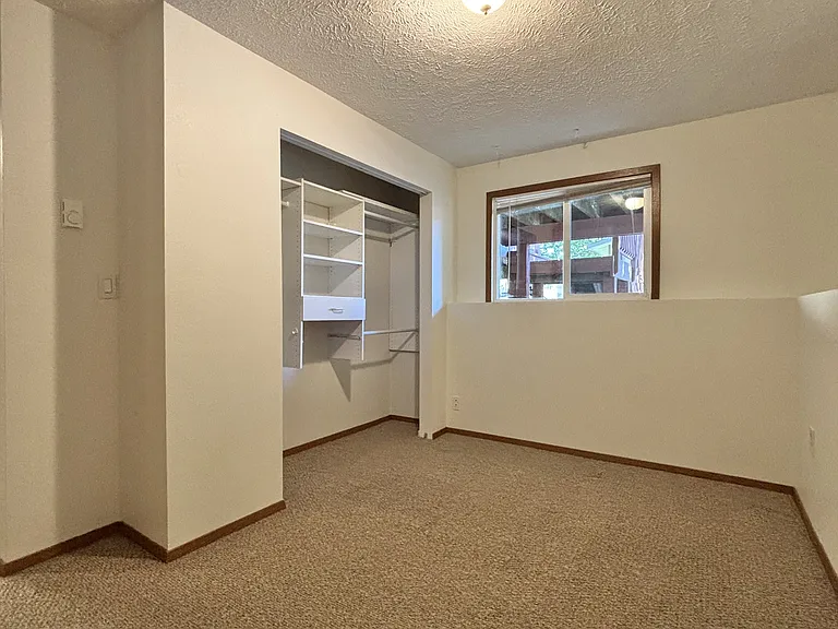 3820 E 21st Ave — Photo 20