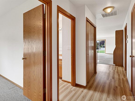 4th image of 714 19th Street #A
