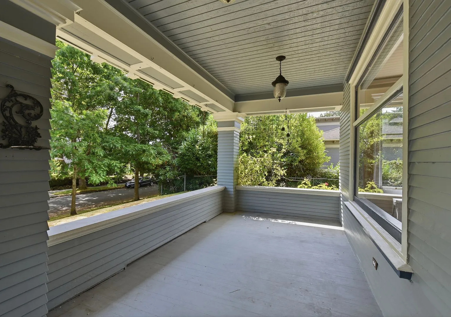 6Bd/2.5Ba Everett Home — Photo 2