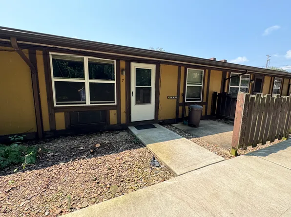 1034 Phillips St APT 1, Baden, PA 15005