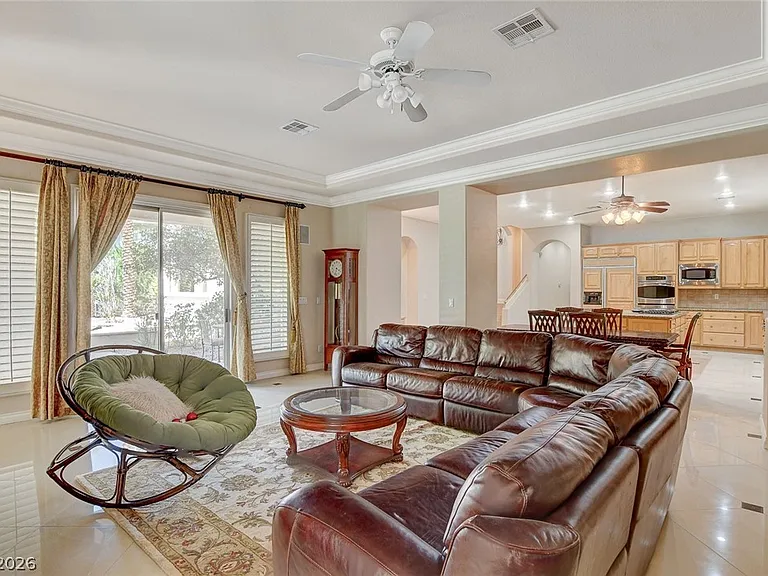 2041 Troon Dr — Photo 16