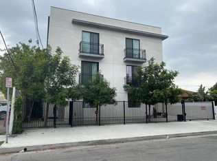 11724 Gilmore St, North Hollywood, CA 91606