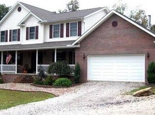 2017 Warren Chapel Rd, Fleming, OH 45729