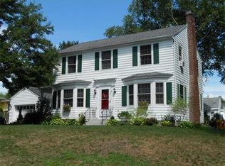 176 Perron Ave, Somerset, MA 02726