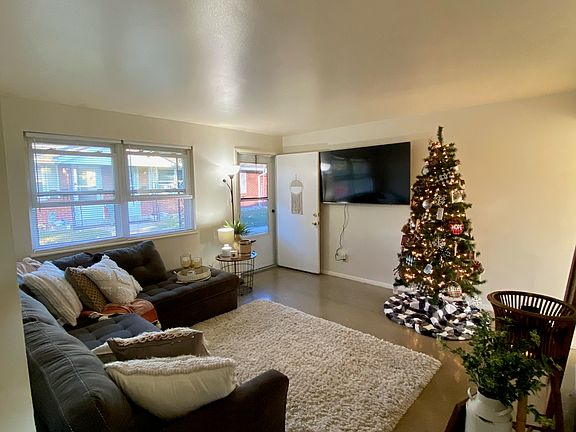 2nd image of 5413 Misty Ln #4