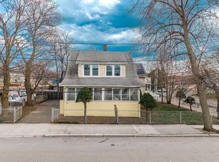 12 Wass St, Lynn, MA 01902