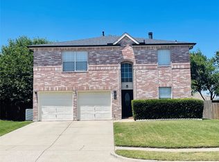 728 Oriole Dr, Saginaw, TX 76131