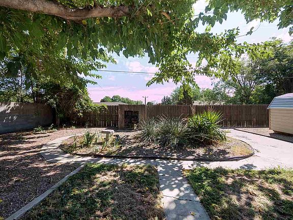 2nd image of 209 Three Cross Dr