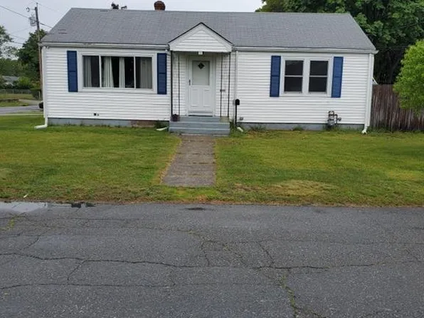 141 Bingham St, Warwick, RI 02886