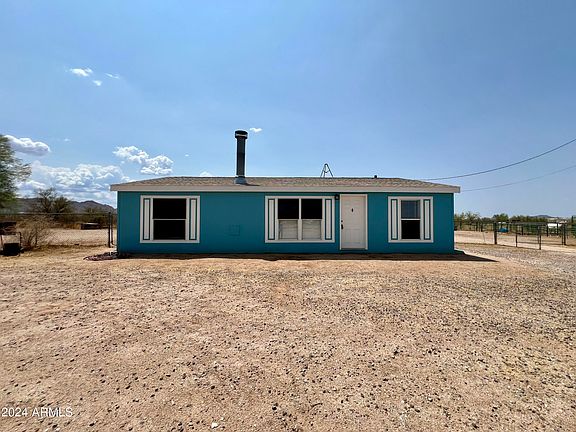 4th image of 852 N AMANDA Drive