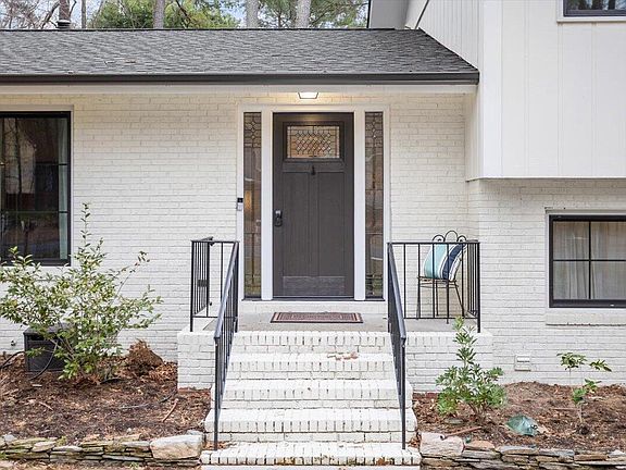 4th image of 2439 Tilghman Cir