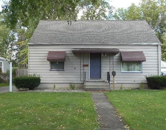 2nd image of 2318 Linda Dr NW
