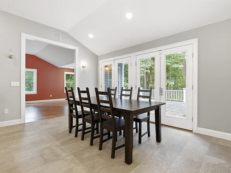 56 Arrowhead Rd — Photo 22
