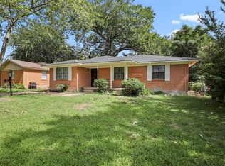 9235 Donnybrook Ln, Dallas, TX 75217
