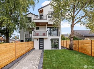 4402 52nd Ave SW, Seattle, WA 98116