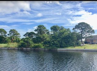 1330 Schumann Dr, Sebastian, FL 32958