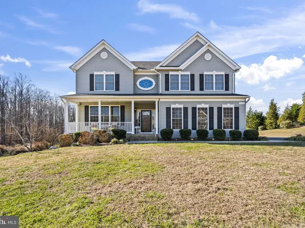 3196 Huntsman Dr, Huntingtown, MD 20639