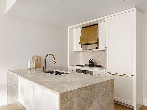 2nd image of 2505 Broadway #7B