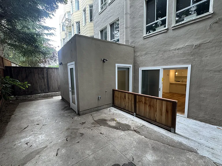 1935 Jefferson Street — Photo 25