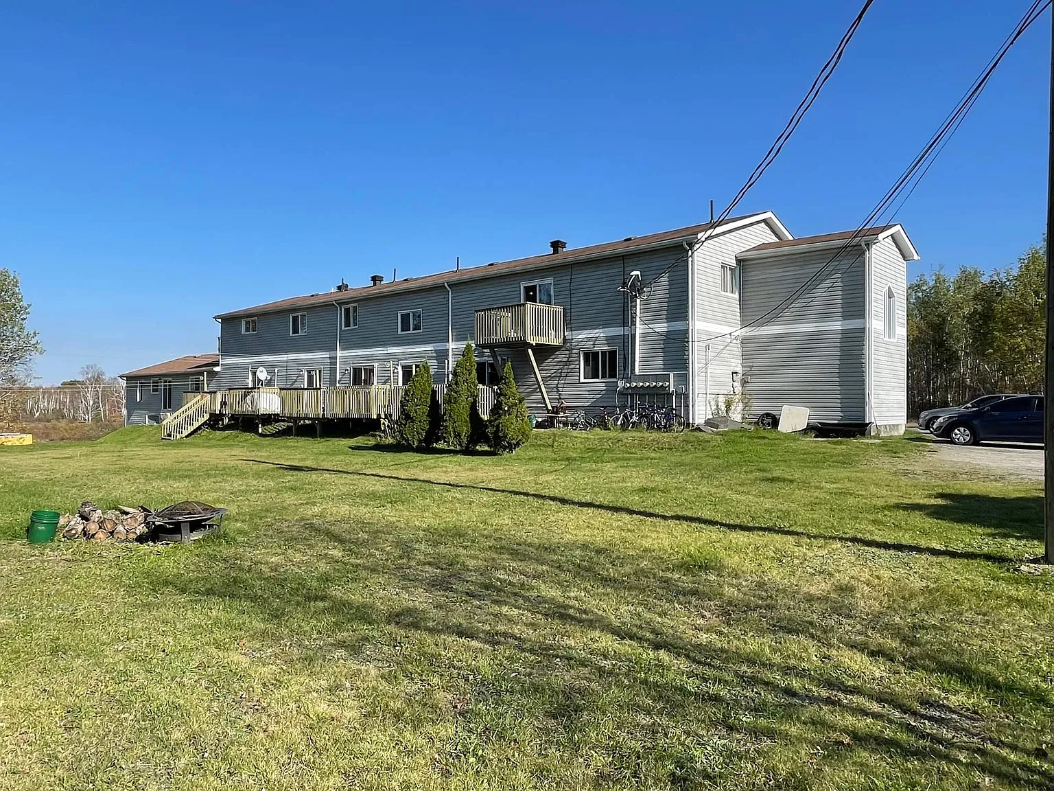 2 bed, 1.5 bath, 1000 sqft, $2,350 — Photo 2