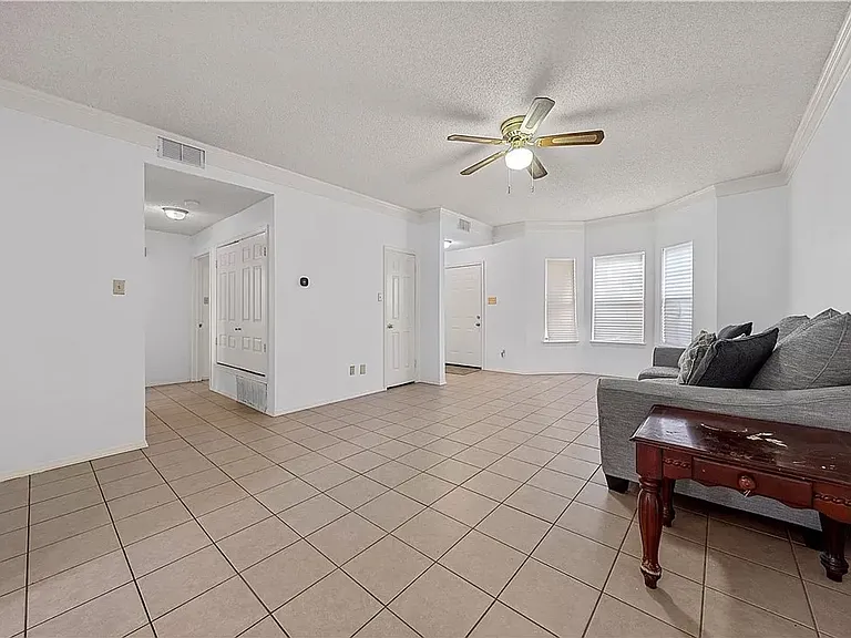 1307 Speight Ave — Photo 4